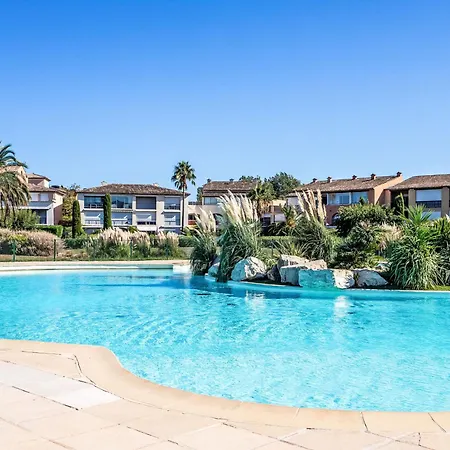 Les Marines-17 By Interhome