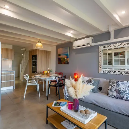Apartment Les Marines De Gassin-17 By Interhome *